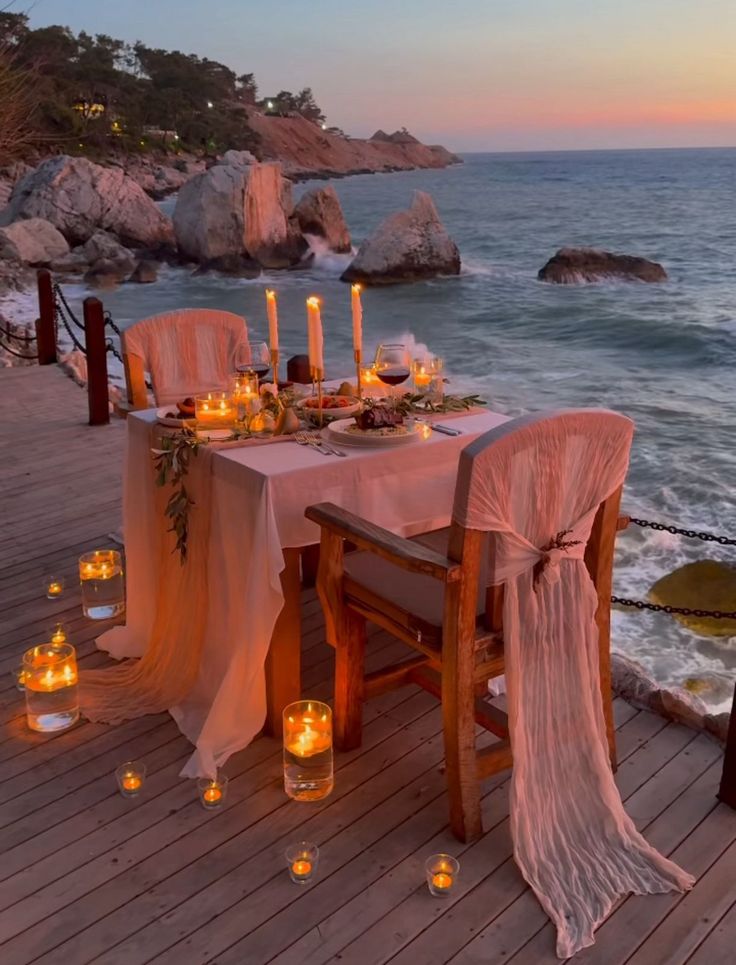 Romantik akşam yemeği